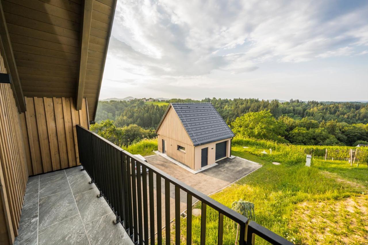 Weinzeit Chalets Gamlitz Exterior foto